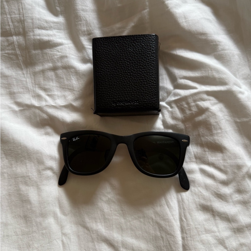 Ray-Ban Folding Wayfarer Black Sunglasses